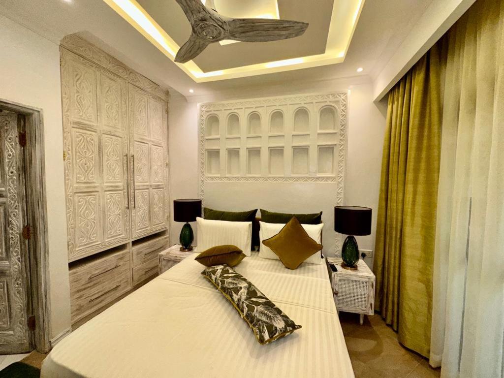 Amani Luxury Apartments Момбаса Екстер'єр фото