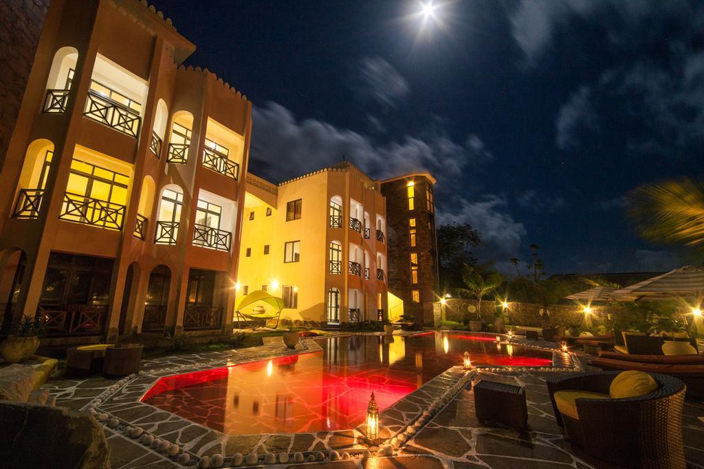 Amani Luxury Apartments Момбаса Екстер'єр фото
