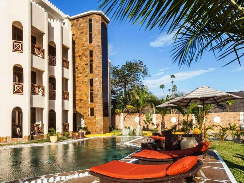 Amani Luxury Apartments Момбаса Екстер'єр фото