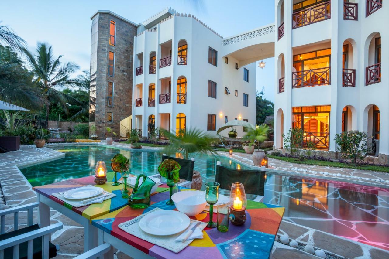 Amani Luxury Apartments Момбаса Екстер'єр фото